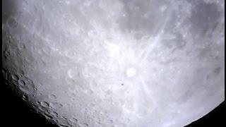 LA LUNA Imagenes reales Telescopio Celestron PowerSeeker 76AZ 25 Abr 2016 0315 am