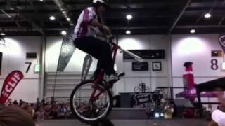 Cycle Show 2011 - tricks