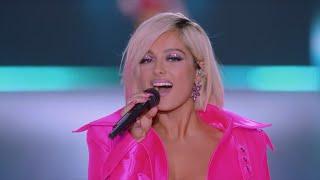 Bebe Rexha - Im A Mess Live at Victoria’s Secret Fashion Show