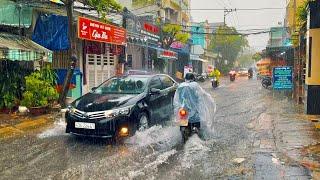 Walking in the Heavy Rain in Da Nang City Vietnam 4K