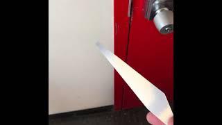 FirePik Shove Tool Loiding a Door