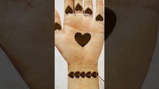 Easy Simple Beautiful ️Shape mehndi design #simplemehndi #easymehndi #youtubeshorts #shorts #heart