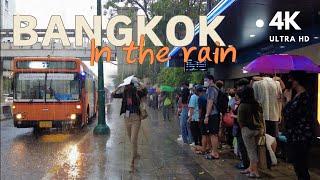 4K UHD Walking In The Rain In Bangkok During The Rainy Season in Thailand