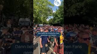 Schottland-Fans feiern in Köln