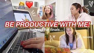 BE PRODUCTIVE WITH ME studying for finals...  Vlogmas Day 14