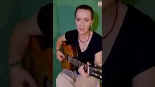 #unutamabeni Bir #esmeray şarkısı #akustikcover #cover #singer #sahne #music #canlıperformans