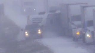 Mayhem from 2 inches of snow on Interstate 55 at Sikeston Missouri - January 6 2022