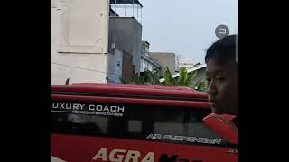 Heboh warga ramai Hunting di tol Buaran om telolet