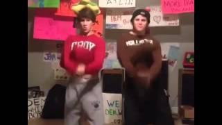 Best Vine 2013 DEM WHITE BOYZs Vine BOY OH BOY #Bellypop #comedy By DEM WHITE BOYZ