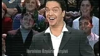Muzip şovmen Mehmet Ali Erbil Beyaza Cenabet mi geldin diye soruyor  Çarkıfelek - 2002 Yılbaşı