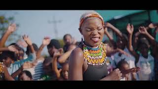 Q Twins Feat. Ntencane & Dj Tira - Laba Abantu Official Music Video