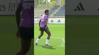 #vinicius #freekick #realmadrid #shorts