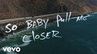 The Chainsmokers - Closer Lyric ft. Halsey