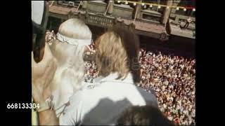 ABBA Melbourne Town Hall with fans in front 05031977