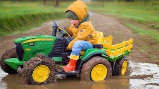 Leos Mud Adventure  Kids Tractor Lost Toy Cars & Rainy Rescue