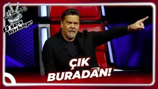 Beyaz Shows Lead Singer Got On The Stage The Studio Got Messed Up  The Voice Turkey Episode 19