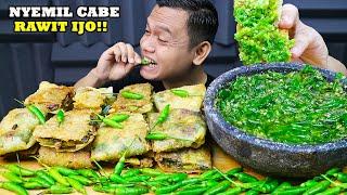 ENAK PARAH  MUKBANG GORENGAN MARTABAK TELOR SAMBAL IJO SECOBEK + LALAPAN CABE RAWIT IJO 