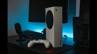 КАК СЕБЯ ЧУВСТВУЕТ XBOX SERIES S В 2023 ГОДУ  СТОИТ ЛИ БРАТЬ ЕГО?