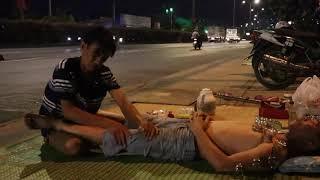 Vietnam street massage 2$  vietnam sokak masajı