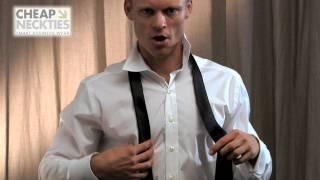 How TO TIE A SKINNY TIE