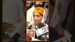 Vinesh Phogat at Golden Temple Amritsar विनेश फोगाट पहुंची अमृतसर गोल्डन टेम्पल  #shorts