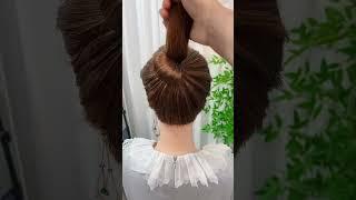 A bun will not fall apart no matter how you run. A hairstyle that even a clumsy person can learn