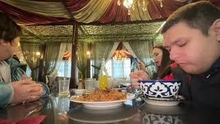 Обедаем в кафе Чай-Хана в Москве Мама разбирается с работниками кафе Чай-Хана