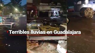 ¡ATRAPADOS  Automovilistas sufren los estragos de la tormenta que azotó Guadalajara