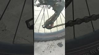 Bicycle Chain Cleaning. How To Get A Perfectly Clean Chain #shorts #diy #bicycle #tips