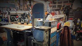 How To Change The Tires On a Band Saw - Vintage Delta-Milwaukee Homecraft 10 Band Saw