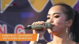 Sintya riske  om.mustika  orkes aseli gunungkidul  pamer bojo  koplo