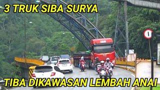 PROSES BONGKAR Muatan Truk Siba Surya Di Lembah Anai