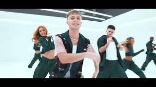 Topic x HRVY – All Or Nothing Dance Video