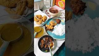 Inniki Enga Veetula Enna Sappadunaa Karuvadu Sambal Poricha Kozhi Rasam & Neetu Vecha Kozhi Kicap