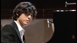 Yunchan Lim - Scriabin - Feuillet dAlbum Op.45  No.1  Encore 2022.08.13 in Poland