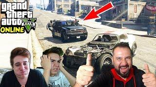 POLİSLER PEŞİMİZDE  EKİPLE GTA 5 ONLINE SERBEST TAKILMA