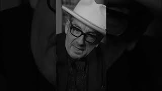 Elvis Costello reminisces about the day he snagged a Beatles autograph on House of Strombo. #story