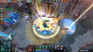 When Miracle- picked ELDER TITAN its not support anymorehit like a truck
