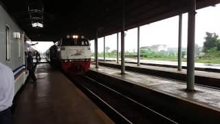 Argo Bromo Anggrek Kecepatan Tinggi di stasiun Jatibarang  Railfans Indonesia