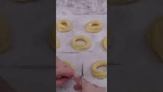 COME CUOCERE LE ZEPPOLE SIA FRITTE CHE IN FORNO- una ricetta in 1 minuto #short #zeppole