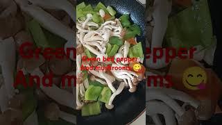 Yummy green bell pepper and mushrooms  #everyone #trendingvideo #shortvideo #veggies #healthyfood