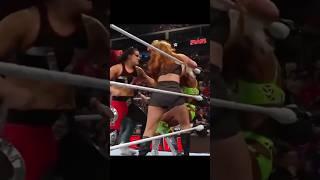 Alba Fyre & Isla Dawn Attack Bianca Belair & Jade Cargill #shortsvideo #wrestling #womenswrestling
