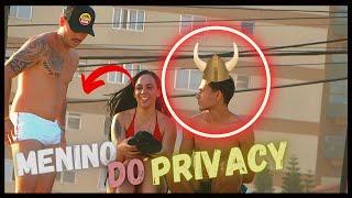 RAPAZ DO PRIVACY CAUSA DISCORDIA DE CASAL NA PRAIA