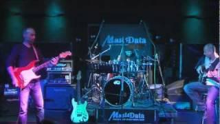 MusicData - Hughes & Kettner TubeMeister 18 - Live Show