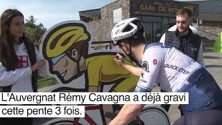 Des coureurs du Tour de France reconnaissent la montée du Puy de Dôme