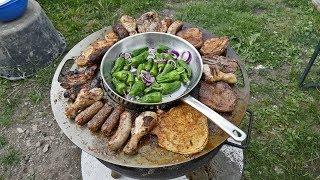 Czaja Feuerschalen  Barbecue mit der Grillplatte auf der Feuerschale  Grillen Kochen BBQ