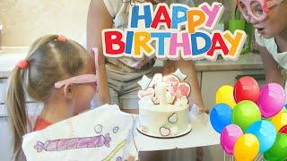 Детский День Рождения Эмили 4 года Вкусный торт на десерт  Видео для детей