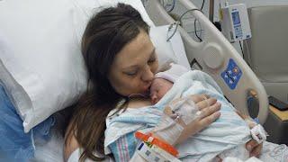 Woman Born Without Uterus Gives Birth