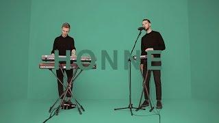 HONNE - WARM ON A COLD NIGHT  A COLORS SHOW