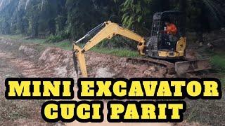 Excavator Yanmar PC 45 Cuci Parit Main Road MR